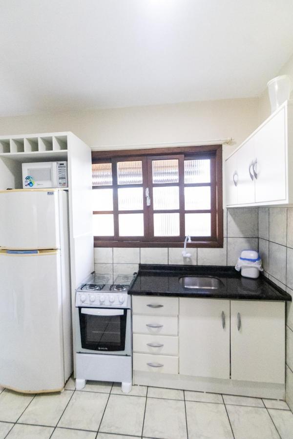 Apartamentos Bombinhas - 140 Metros Da Praia Εξωτερικό φωτογραφία